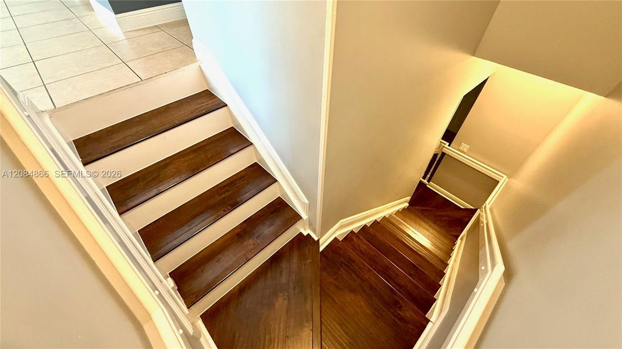For Rent: $4,100 (3 beds, 3 baths, 2334 Square Feet)