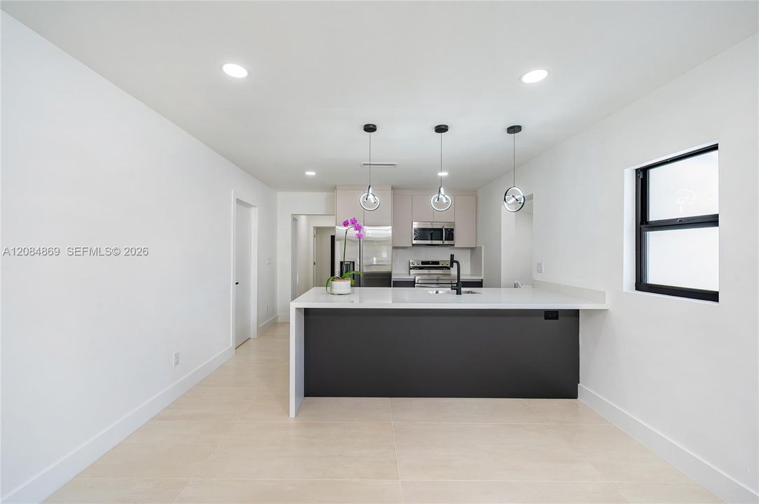 For Sale: $837,000 (3 beds, 2 baths, 1397 Square Feet)