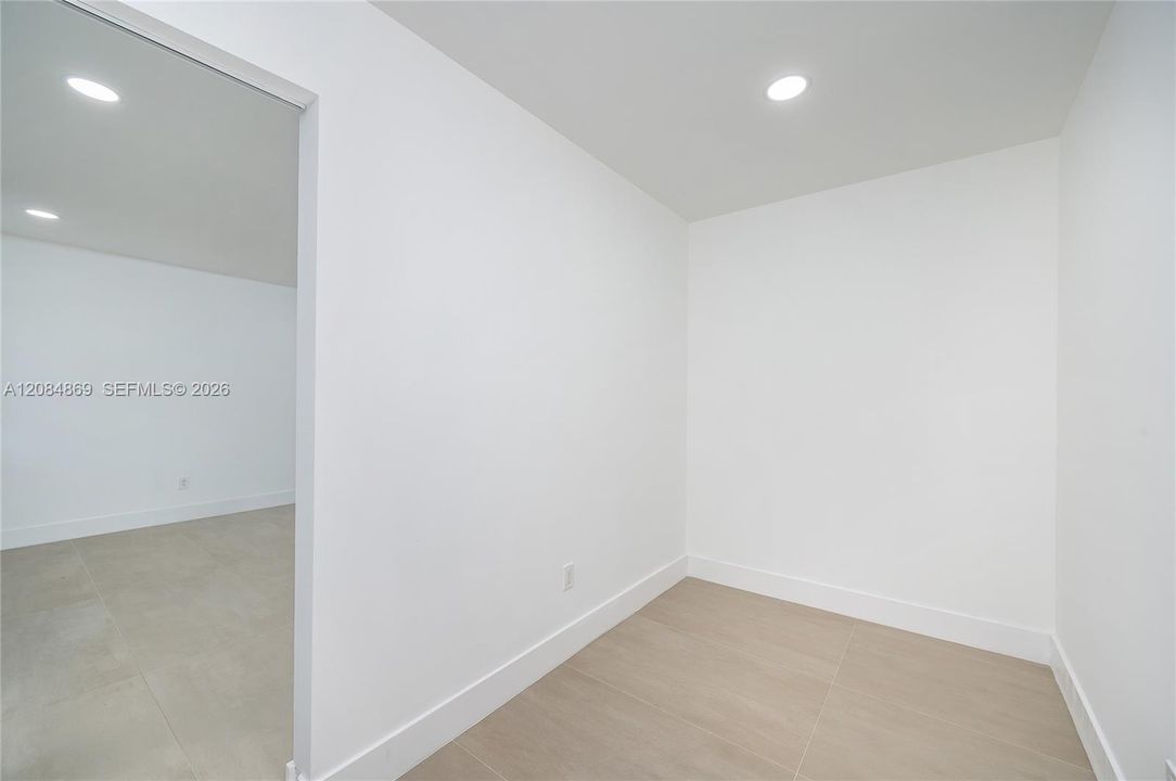 For Sale: $837,000 (3 beds, 2 baths, 1397 Square Feet)