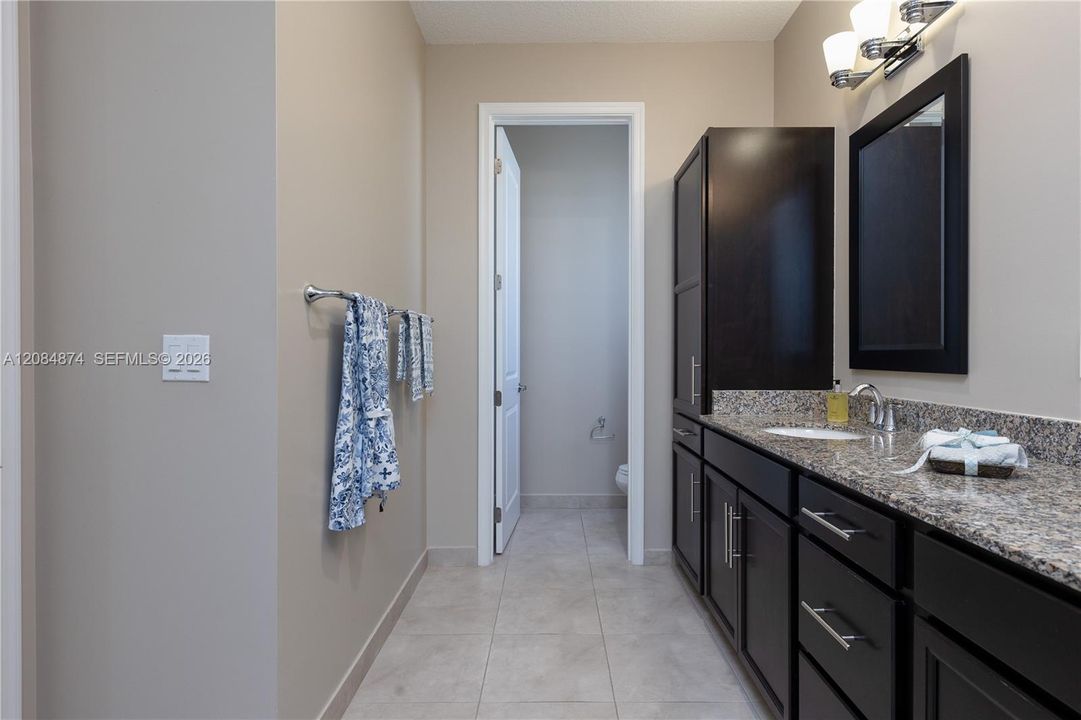 Main Bathroom