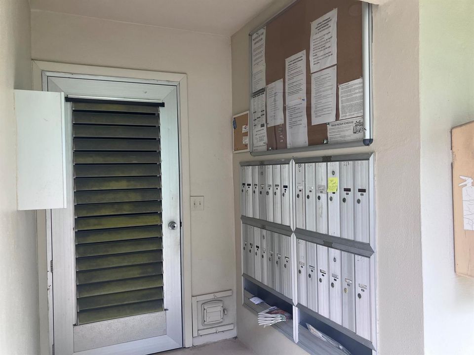 MAILBOXES DOWNSTAIRS