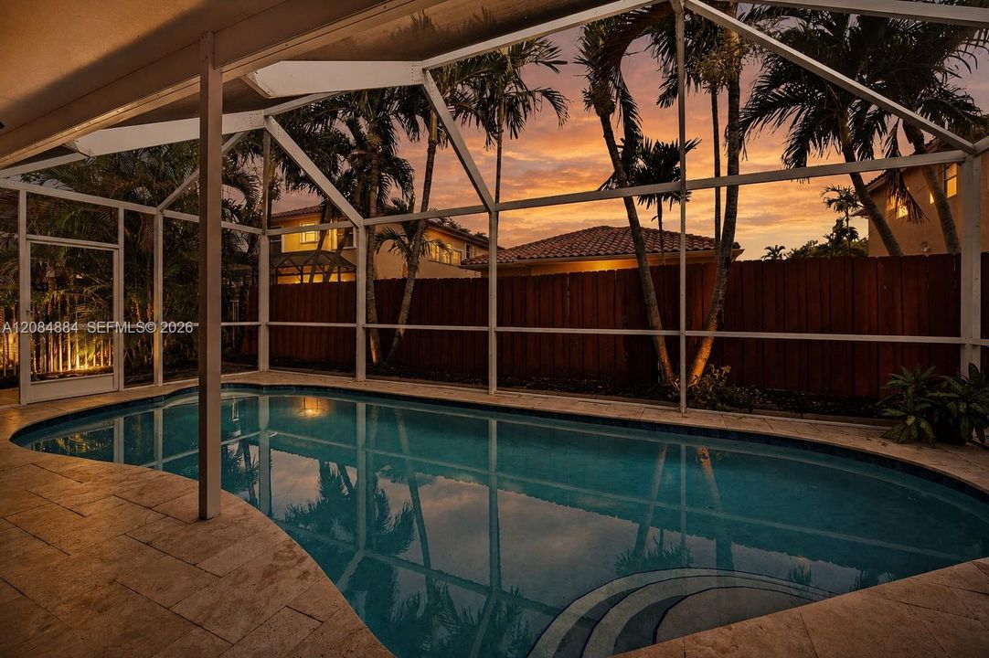 For Sale: $649,900 (3 beds, 2 baths, 1542 Square Feet)