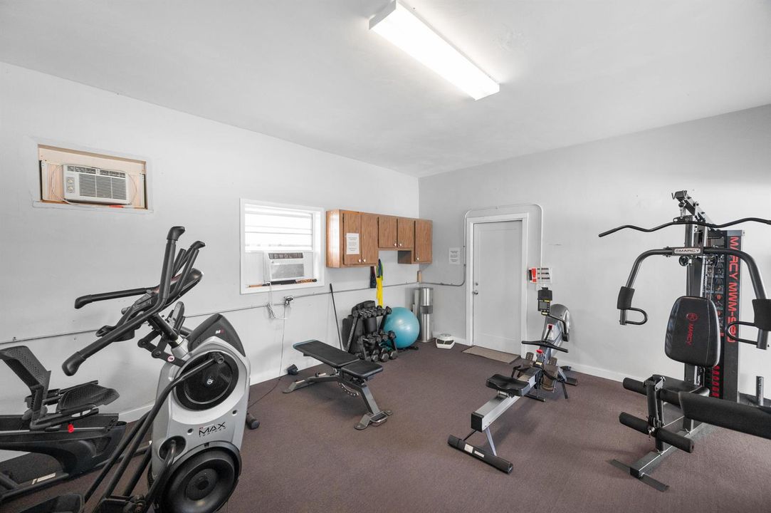 30-print-5423 SE Miles Grant Rd F203 - 3
