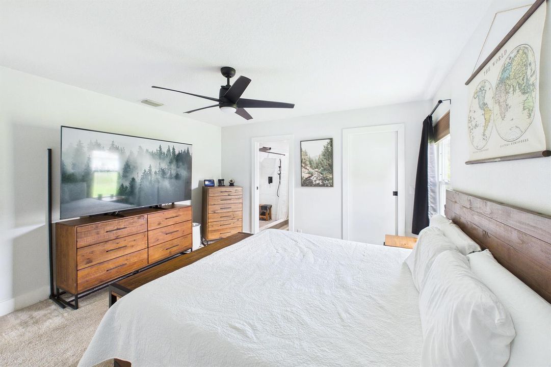 MASTER_BED_1