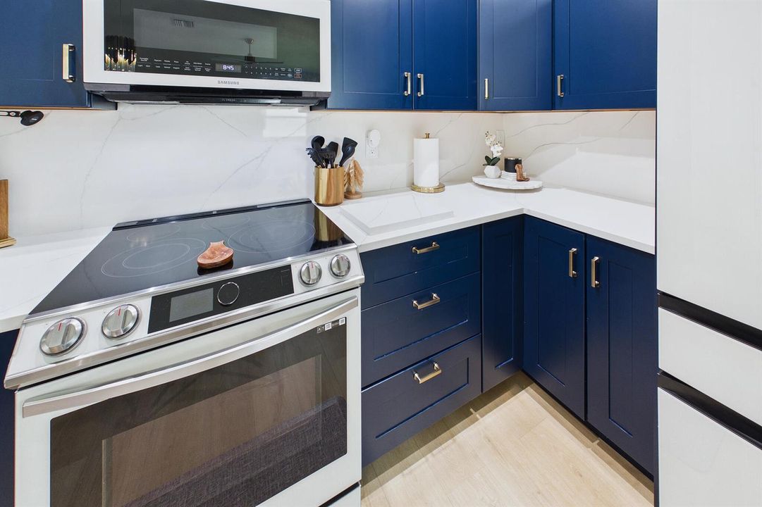 KITCHEN_11