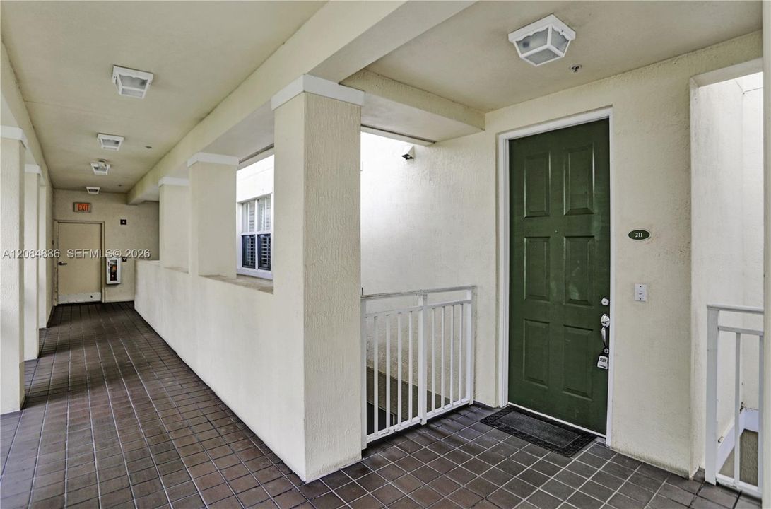 For Rent: $5,800 (3 beds, 2 baths, 2040 Square Feet)