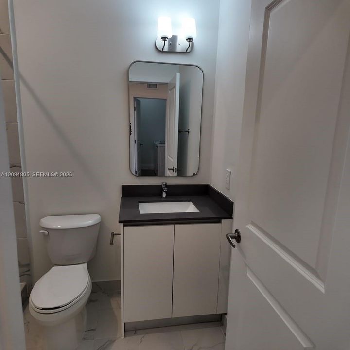 For Rent: $2,850 (3 beds, 2 baths, 1558 Square Feet)