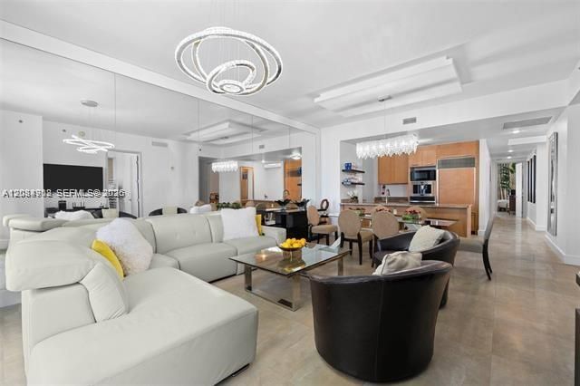 For Rent: $11,000 (3 beds, 3 baths, 1979 Square Feet)