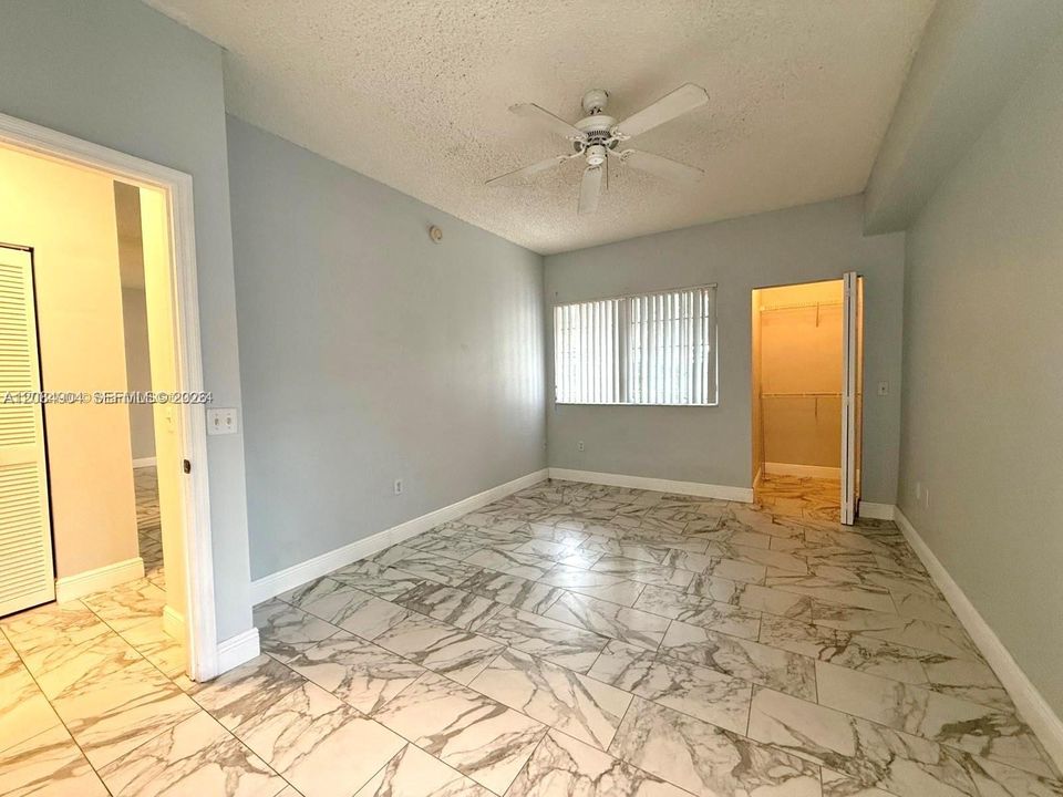 En Venta: $239,000 (1 camas, 1 baños, 794 Pies cuadrados)