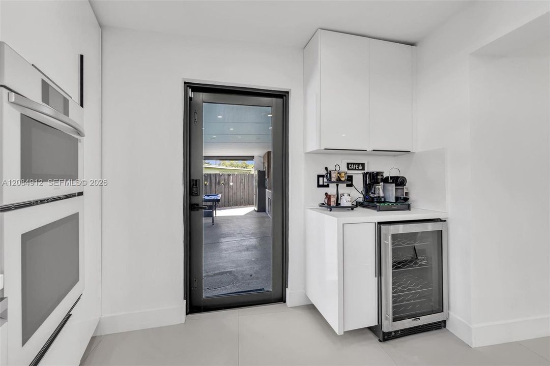 Activo con contrato: $720,000 (5 camas, 3 baños, 1567 Pies cuadrados)