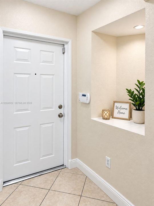 For Sale: $398,000 (2 beds, 2 baths, 1206 Square Feet)