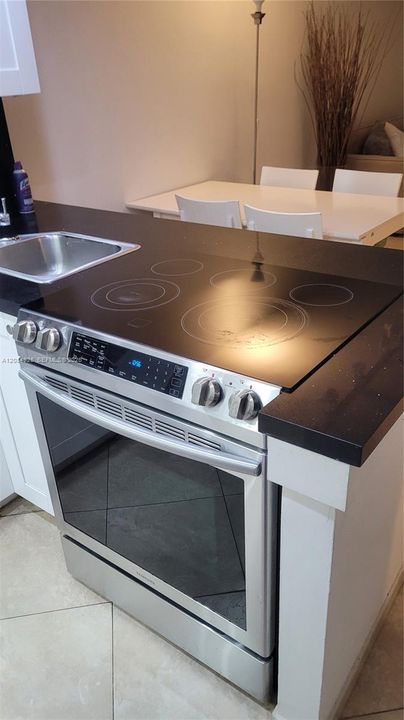 En Renta: $2,400 (1 camas, 1 baños, 726 Pies cuadrados)
