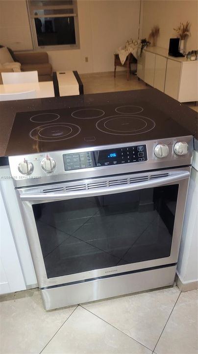 En Renta: $2,400 (1 camas, 1 baños, 726 Pies cuadrados)