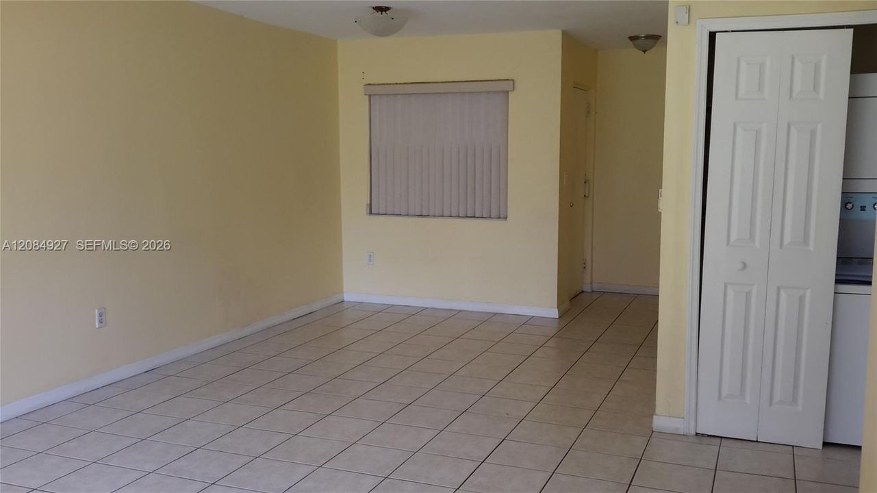 В аренду: $2,200 (2 спален, 2 ванн, 1020 Квадратных фут)