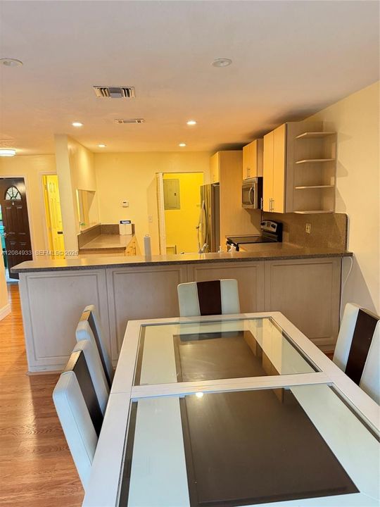 En Renta: $3,400 (2 camas, 2 baños, 1548 Pies cuadrados)