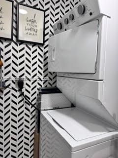 For Sale: $358,000 (3 beds, 2 baths, 1230 Square Feet)