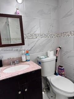 For Sale: $358,000 (3 beds, 2 baths, 1230 Square Feet)
