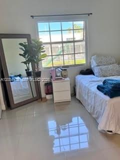 For Sale: $358,000 (3 beds, 2 baths, 1230 Square Feet)