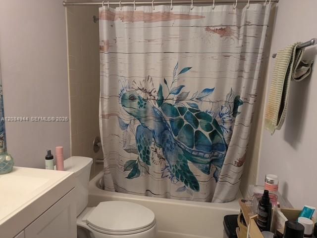For Rent: $2,500 (2 beds, 2 baths, 921 Square Feet)