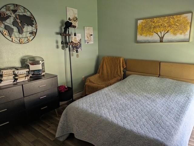 For Rent: $2,500 (2 beds, 2 baths, 921 Square Feet)