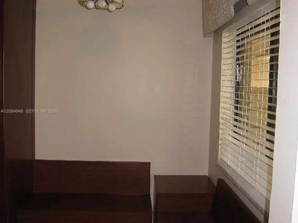 En Renta: $3,100 (3 camas, 2 baños, 1268 Pies cuadrados)