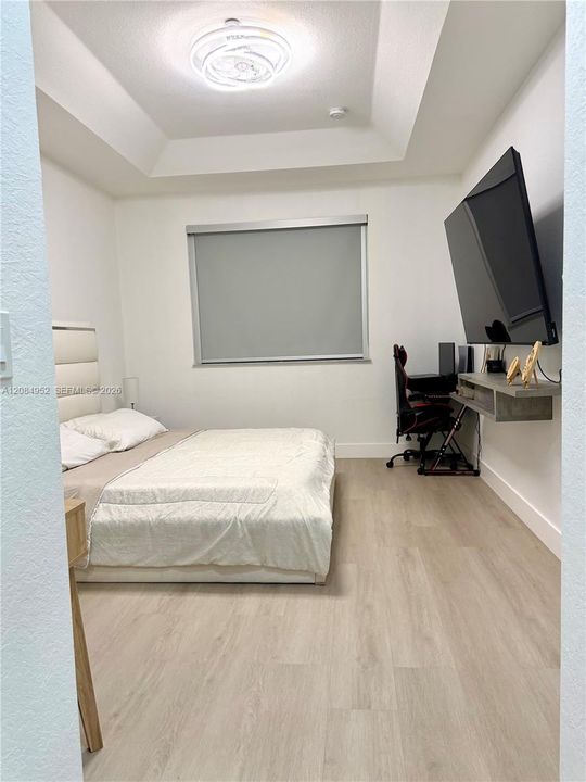 En Venta: $669,900 (4 camas, 2 baños, 1894 Pies cuadrados)