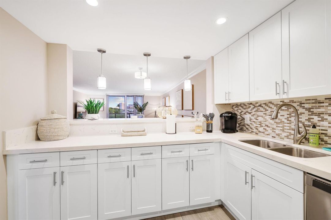 601 North Ocean unit 402 - 4