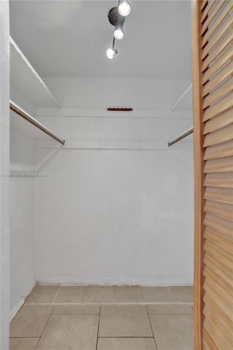 En Renta: $1,650 (1 camas, 1 baños, 898 Pies cuadrados)