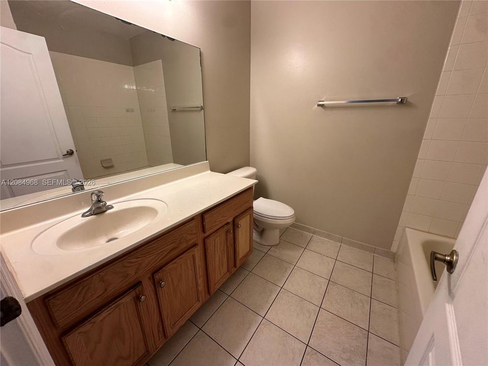 For Sale: $349,900 (4 beds, 2 baths, 1850 Square Feet)