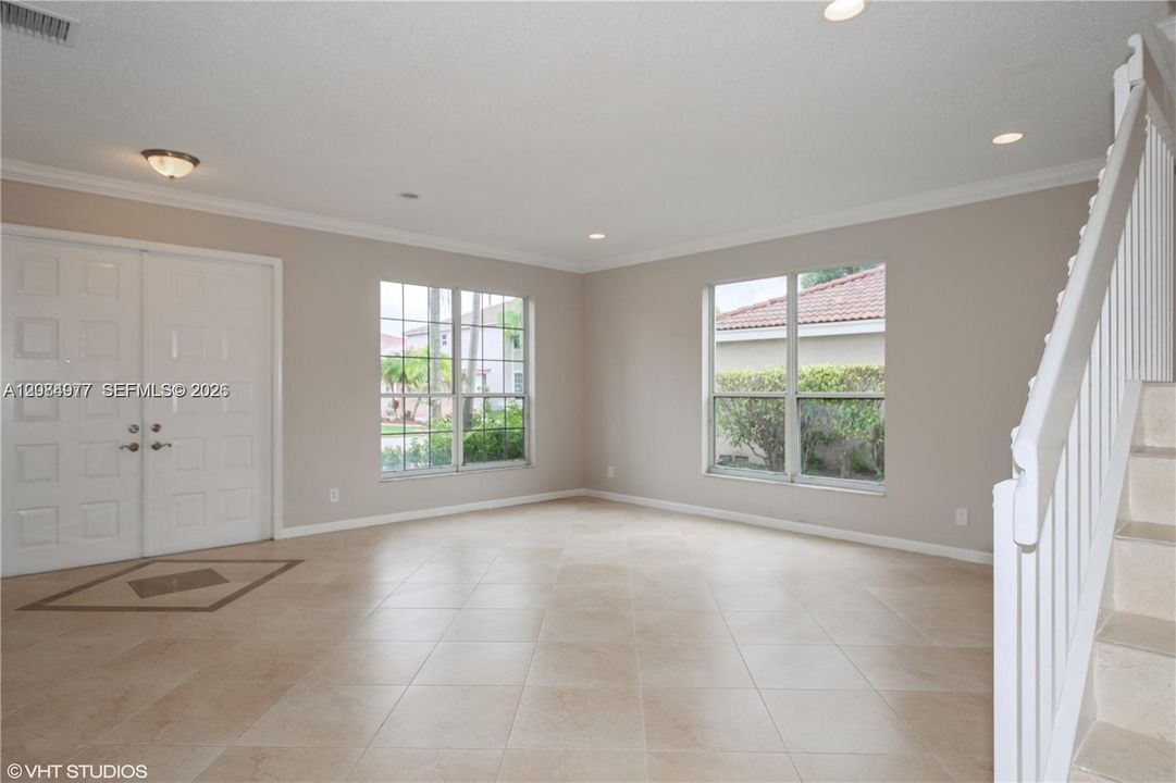 For Sale: $1,150,000 (4 beds, 3 baths, 3488 Square Feet)