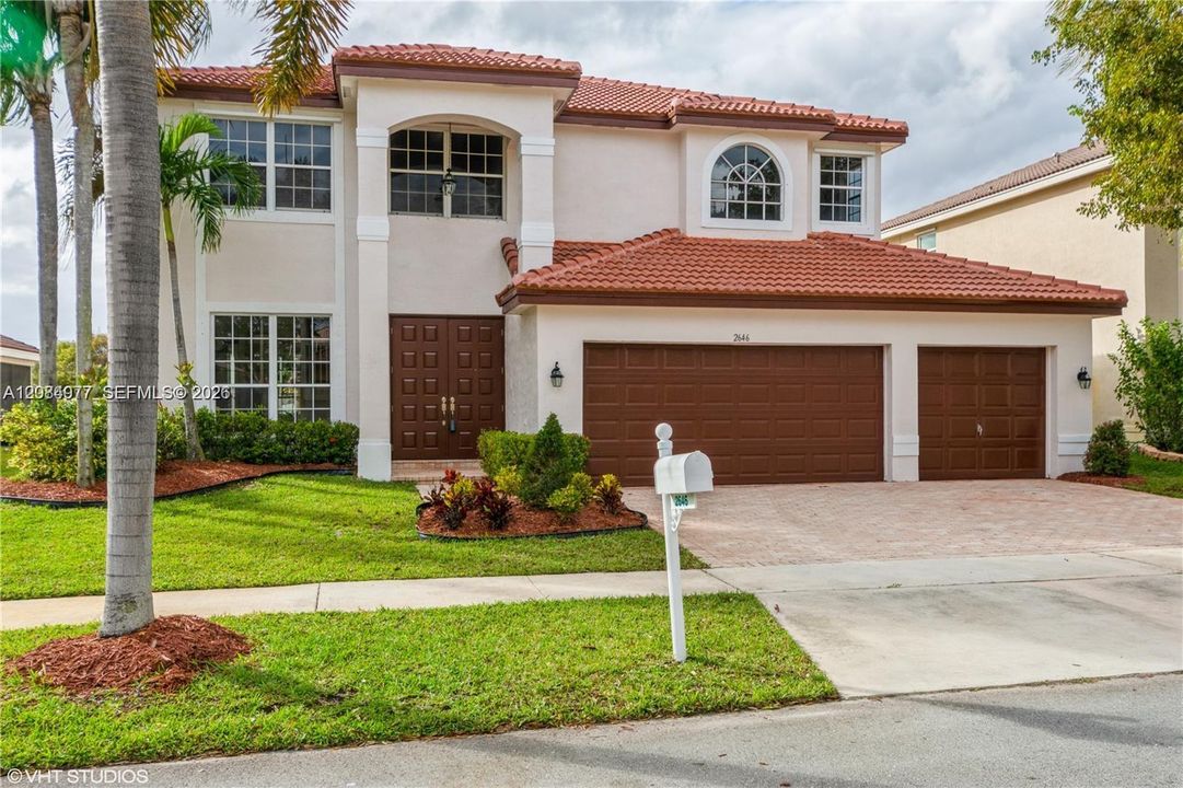 For Sale: $1,150,000 (4 beds, 3 baths, 3488 Square Feet)