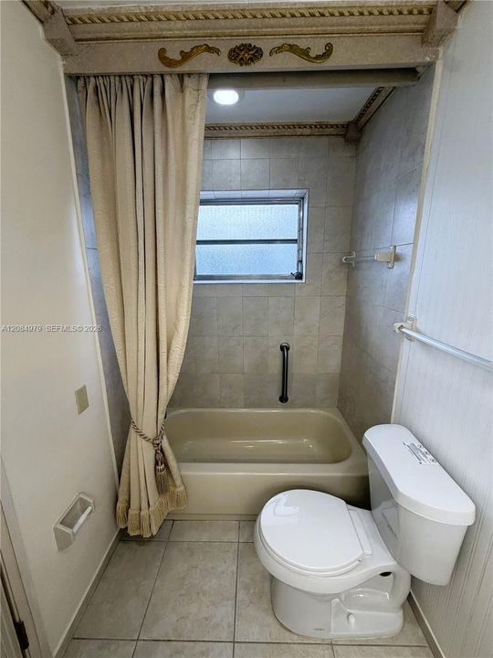 В аренду: $1,750 (1 спален, 1 ванн, 700 Квадратных фут)