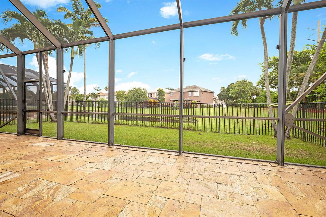 11065 Stone Creek St -46
