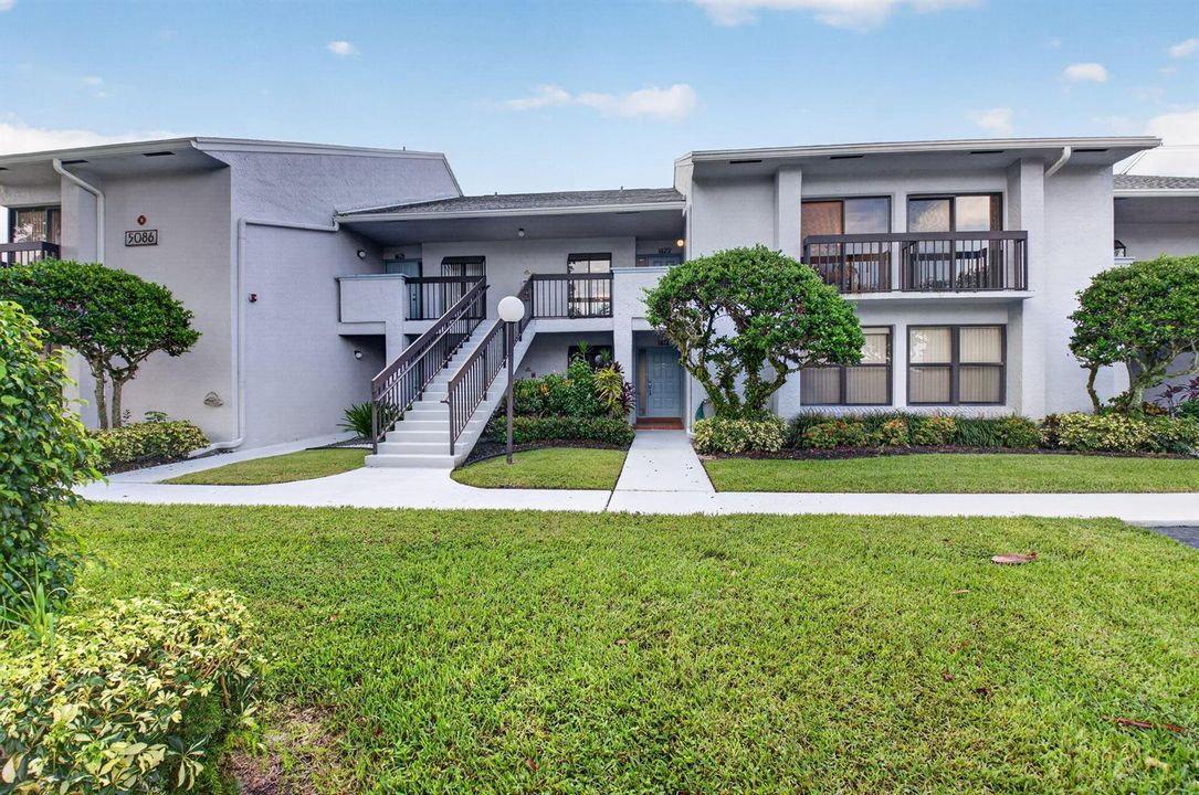5086 Golfview Court, #1622