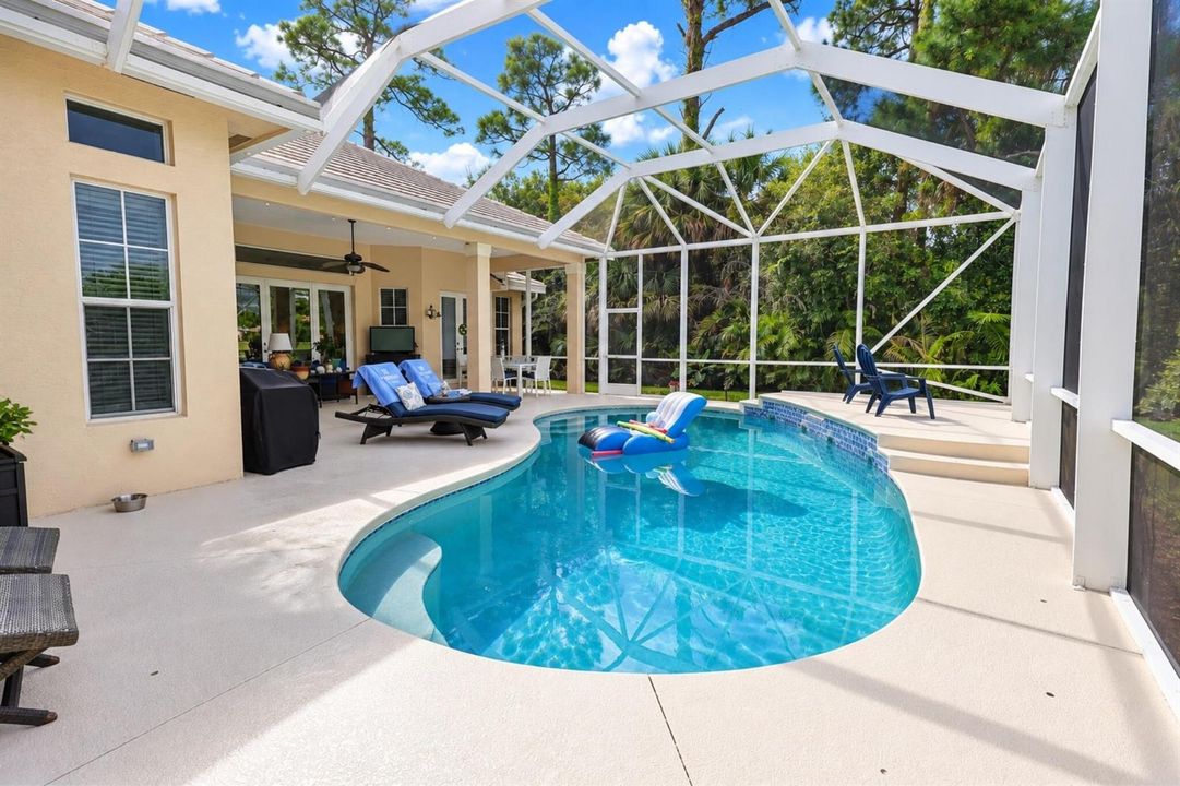 Screened Lanai with Pool