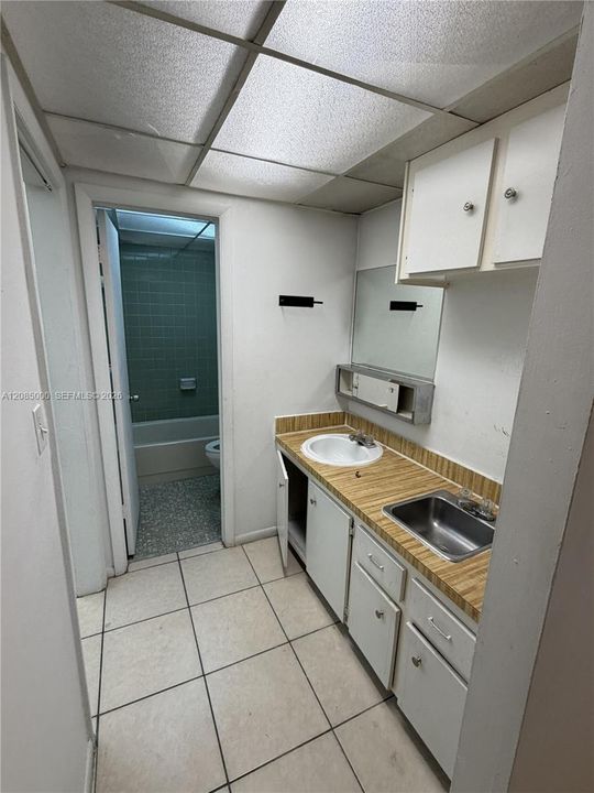 В аренду: $1,400 (1 спален, 1 ванн, 382 Квадратных фут)