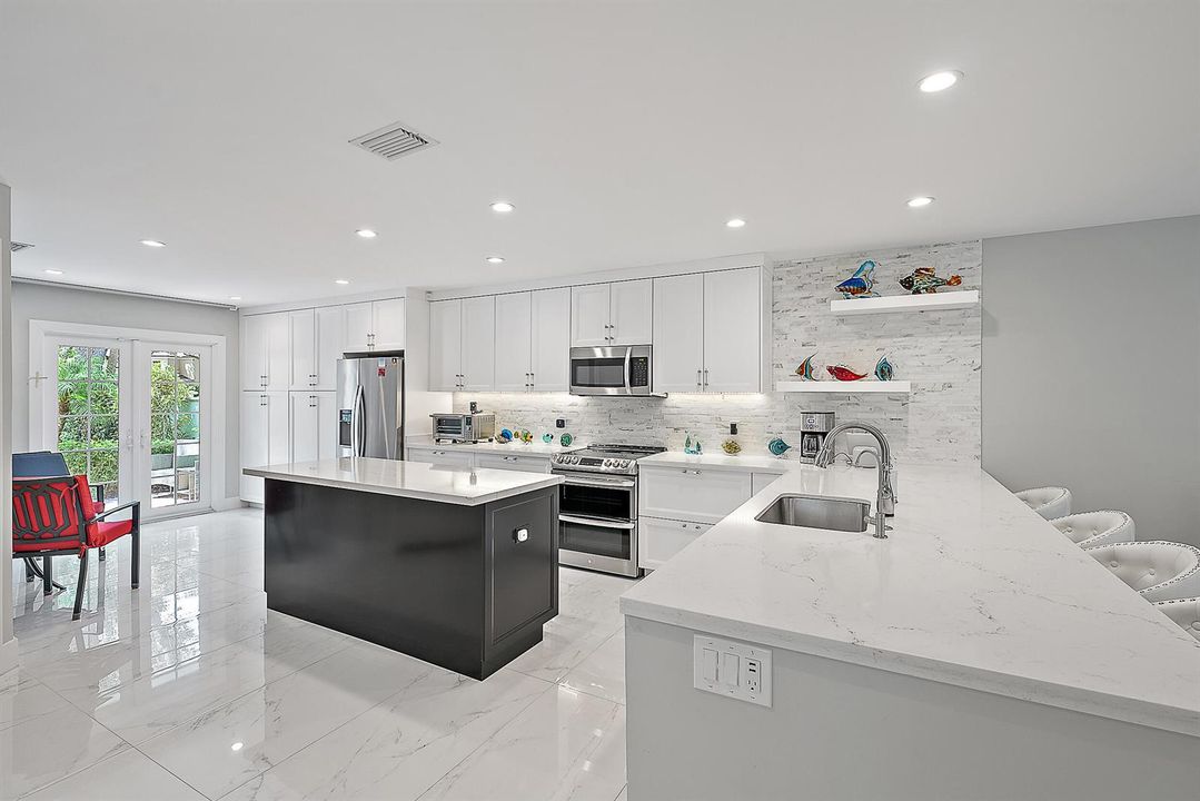 Open Kitchen