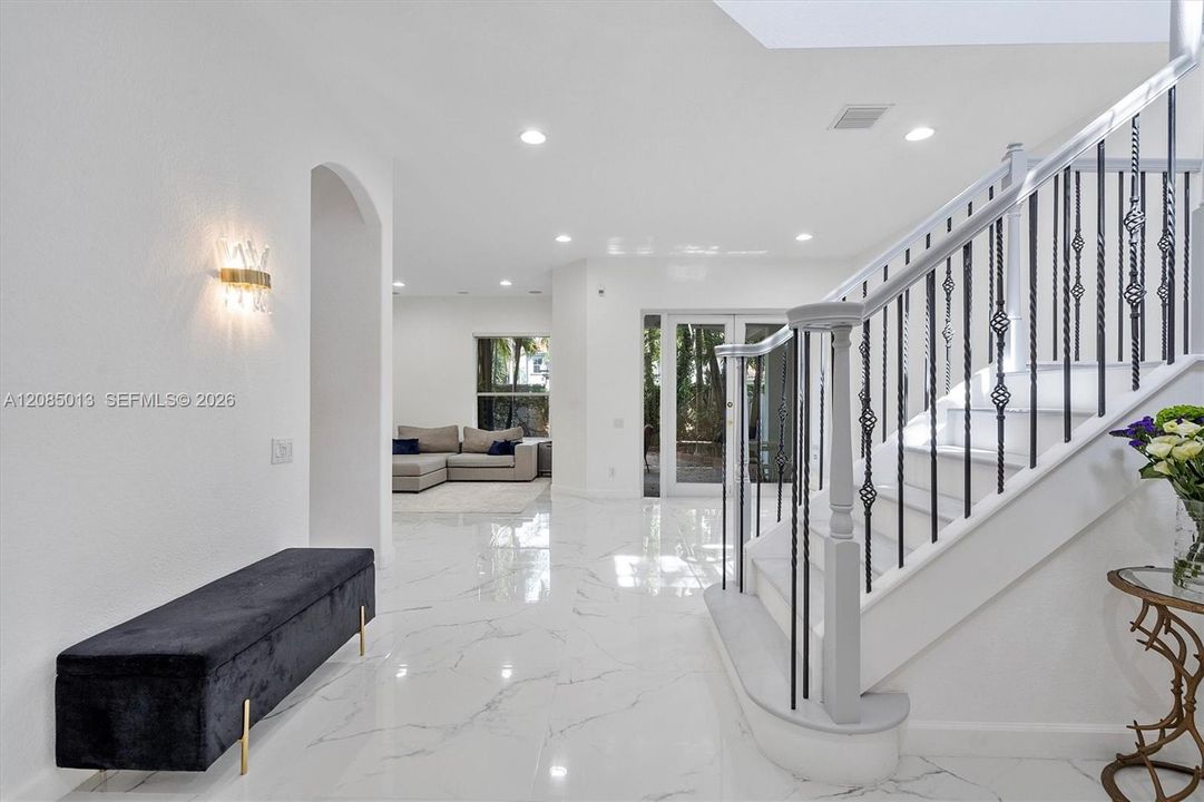 For Rent: $6,500 (3 beds, 3 baths, 2366 Square Feet)