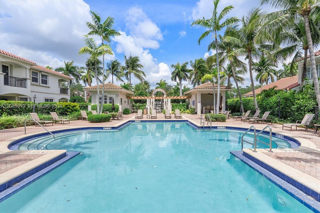 For Rent: $6,500 (3 beds, 3 baths, 2366 Square Feet)
