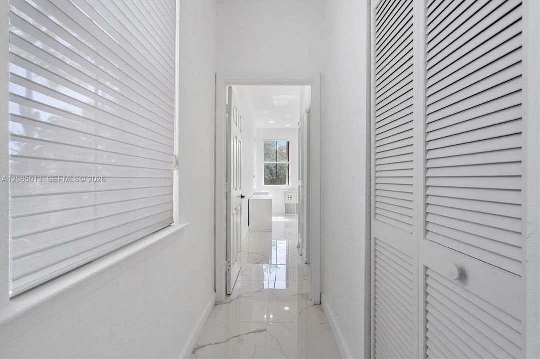 For Rent: $6,500 (3 beds, 3 baths, 2366 Square Feet)