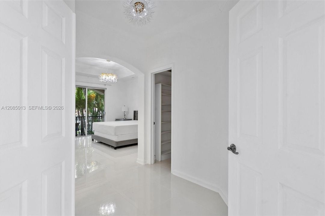 For Rent: $6,500 (3 beds, 3 baths, 2366 Square Feet)