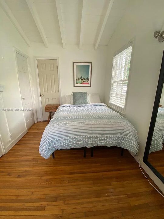 En Venta: $1,095,000 (3 camas, 2 baños, 1429 Pies cuadrados)