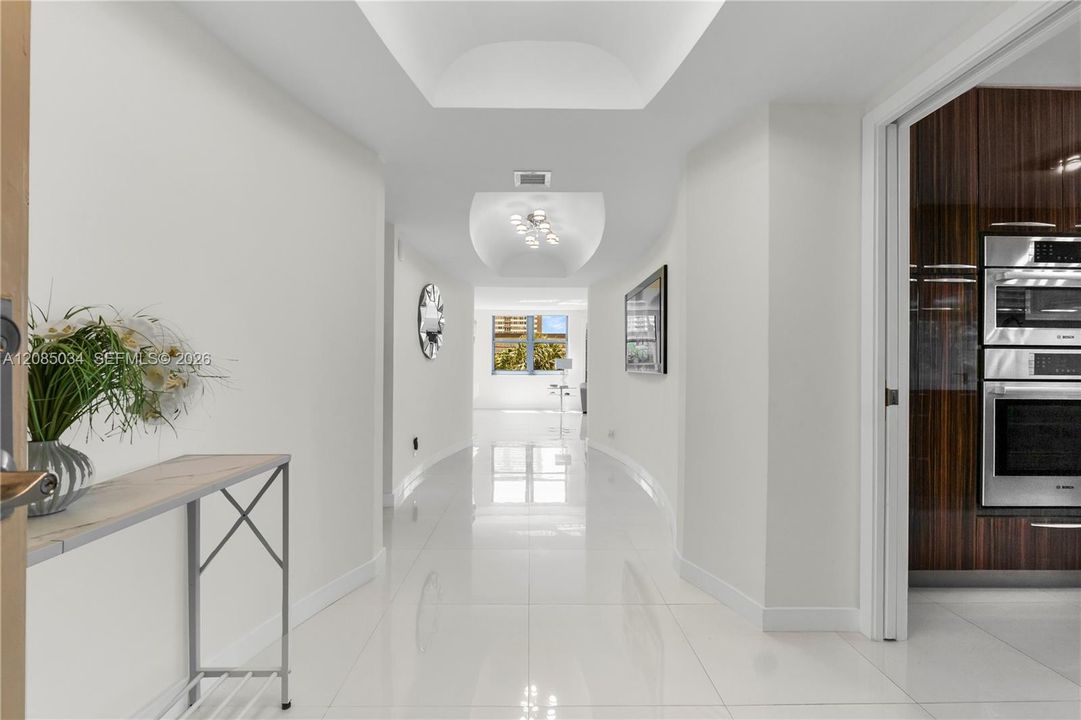 For Sale: $735,900 (3 beds, 2 baths, 2305 Square Feet)