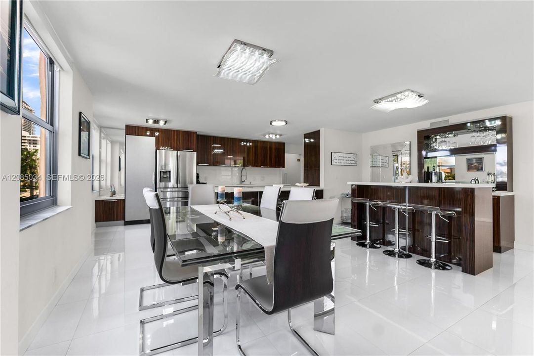 For Sale: $735,900 (3 beds, 2 baths, 2305 Square Feet)