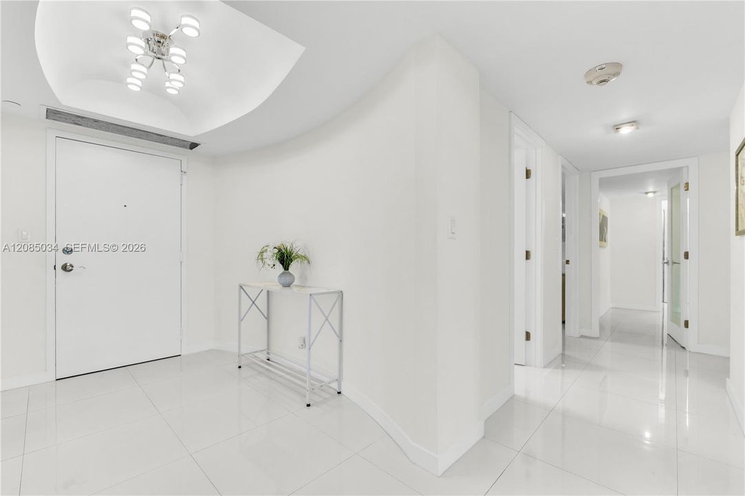 For Sale: $735,900 (3 beds, 2 baths, 2305 Square Feet)