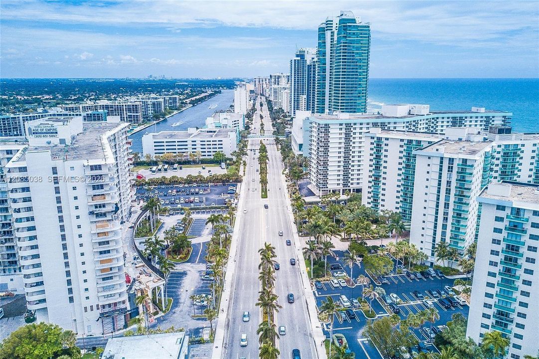 For Sale: $439,000 (1 beds, 1 baths, 1070 Square Feet)