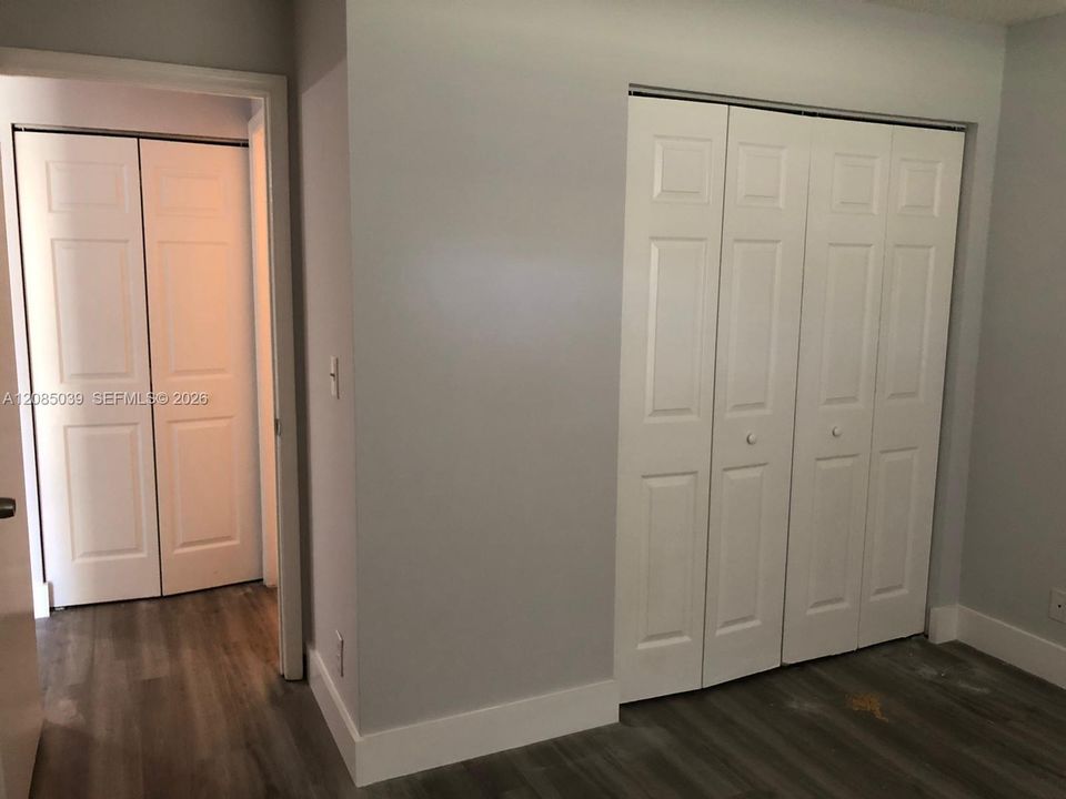 For Rent: $1,800 (2 beds, 2 baths, 867 Square Feet)
