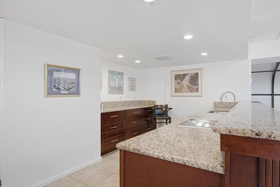 31-Clubhouse-Kitchen