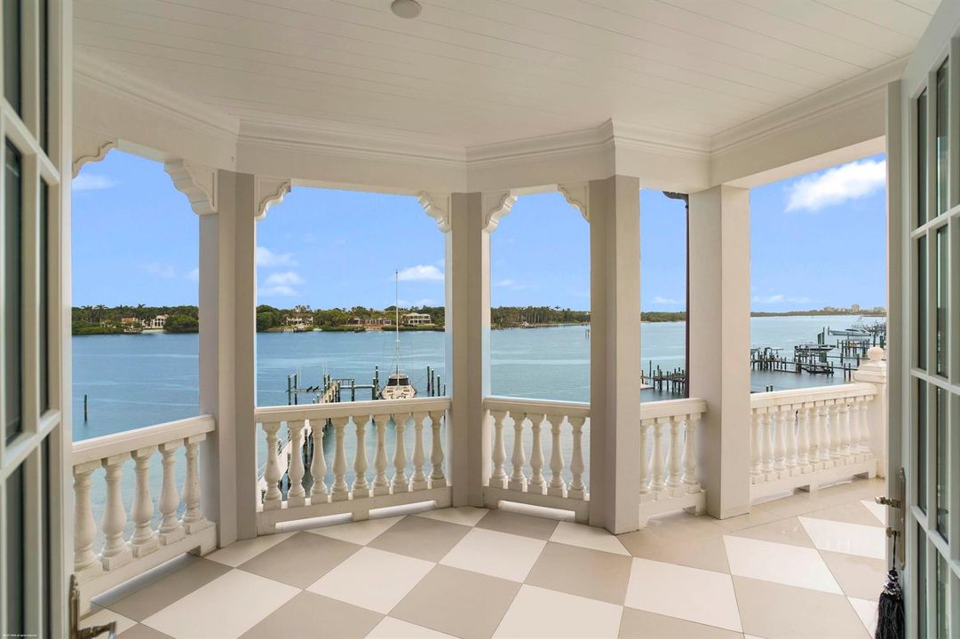 Primary Covered Balcony