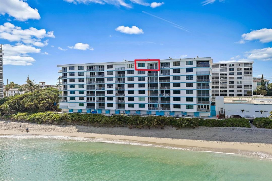 021-900OceanDr-104-JunoBeach-SMALL